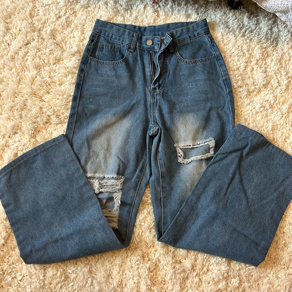 straight jeans